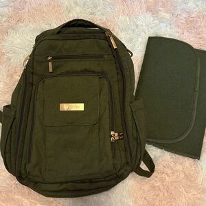 Ju-Ju-Be Forest Green Backpack